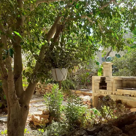 Charming Dar Ta Zeppi 4*