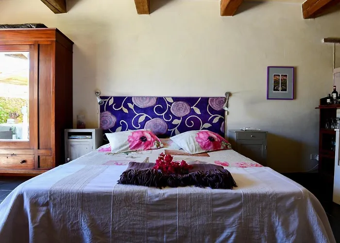 Charming Dar Ta Zeppi