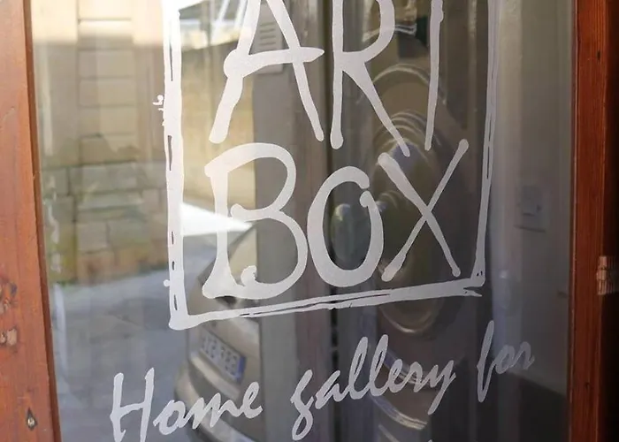 Charming Dar Ta Zeppi Oda ve Kahvaltı Qala