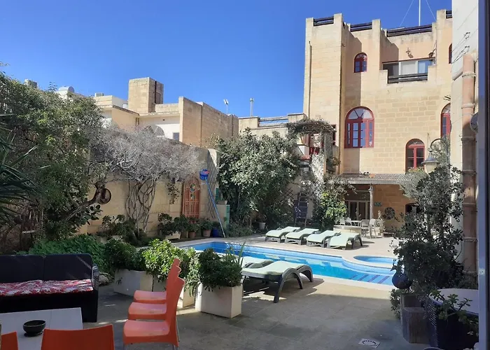 Charming Dar Ta Zeppi 4* Qala