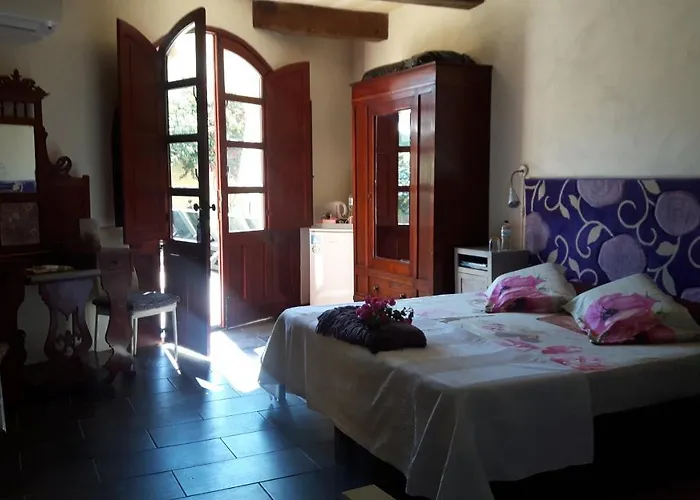 Oda ve Kahvaltı Charming Dar Ta Zeppi 4*