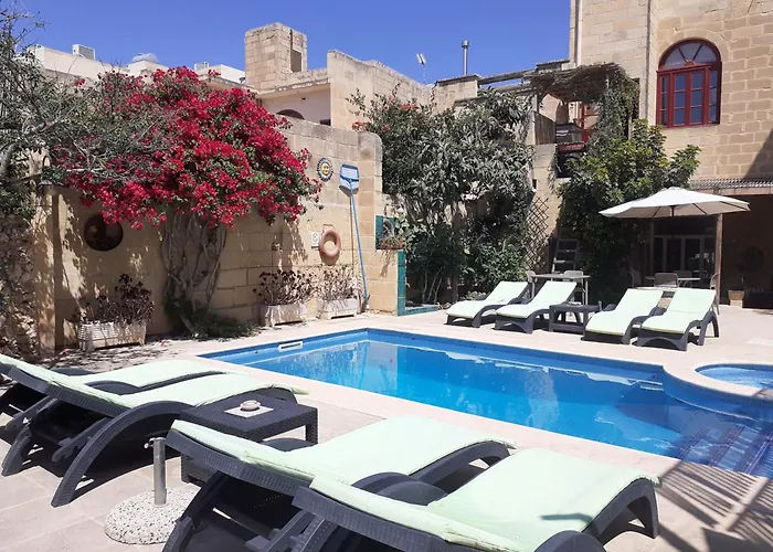 Charming Dar Ta Zeppi 4* Qala