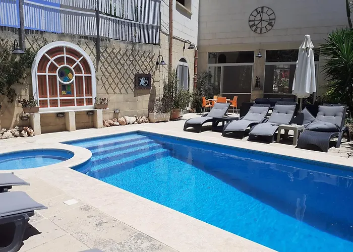 Charming Dar Ta Zeppi Bed & Breakfast